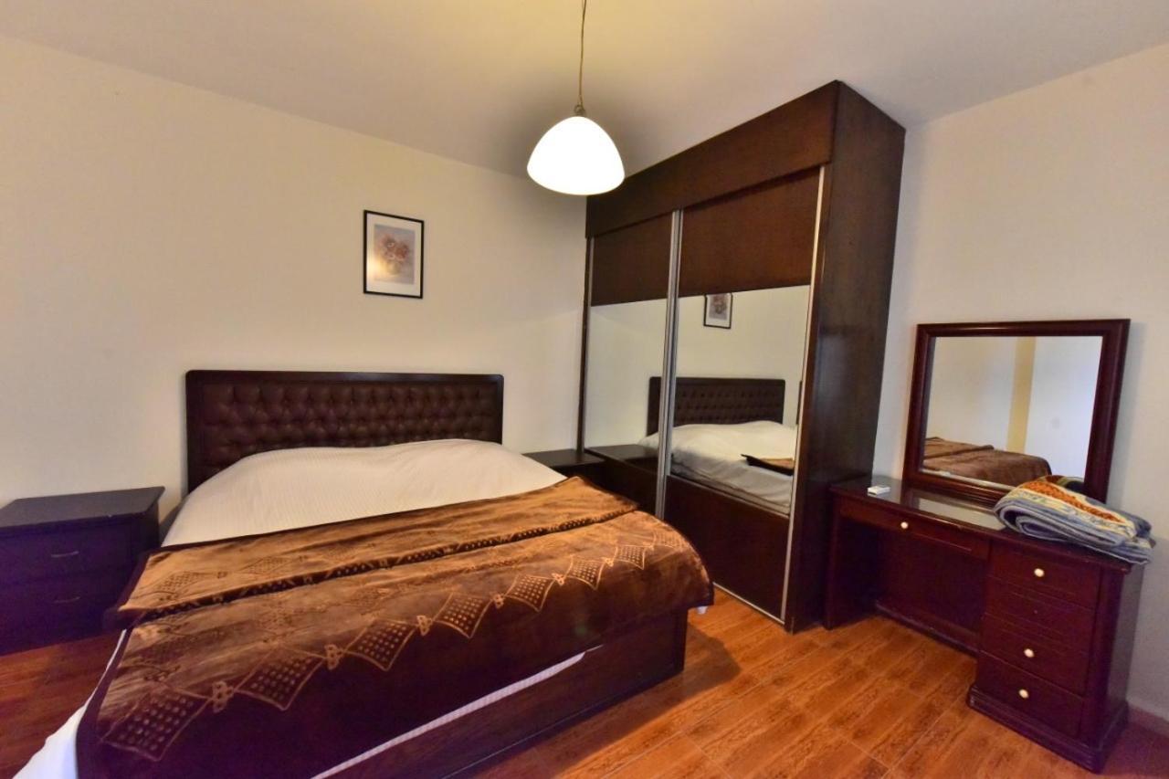 Al Farooq Hotel Apartments Amman Buitenkant foto