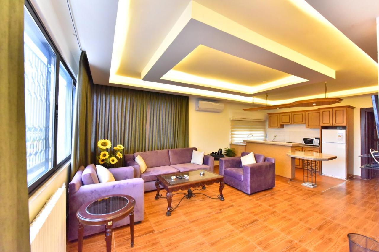 Al Farooq Hotel Apartments Amman Buitenkant foto