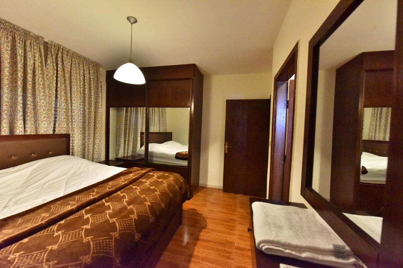 Al Farooq Hotel Apartments Amman Buitenkant foto