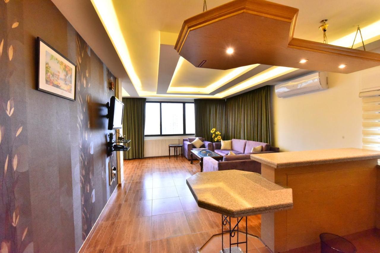 Al Farooq Hotel Apartments Amman Buitenkant foto