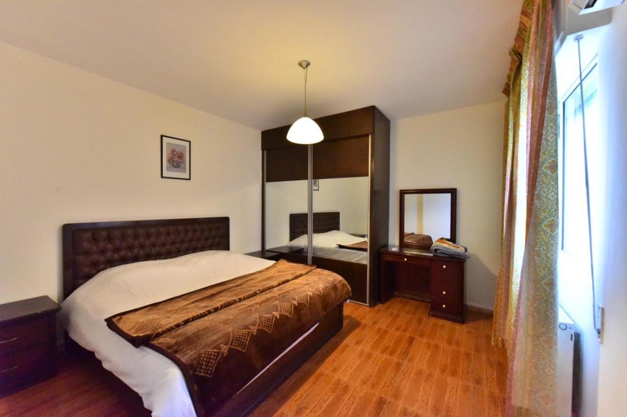 Al Farooq Hotel Apartments Amman Buitenkant foto