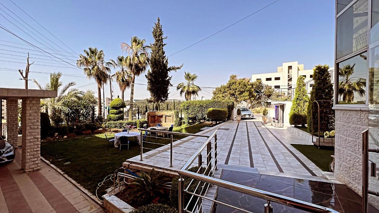 Al Farooq Hotel Apartments Amman Buitenkant foto