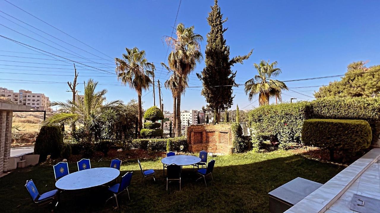 Al Farooq Hotel Apartments Amman Buitenkant foto
